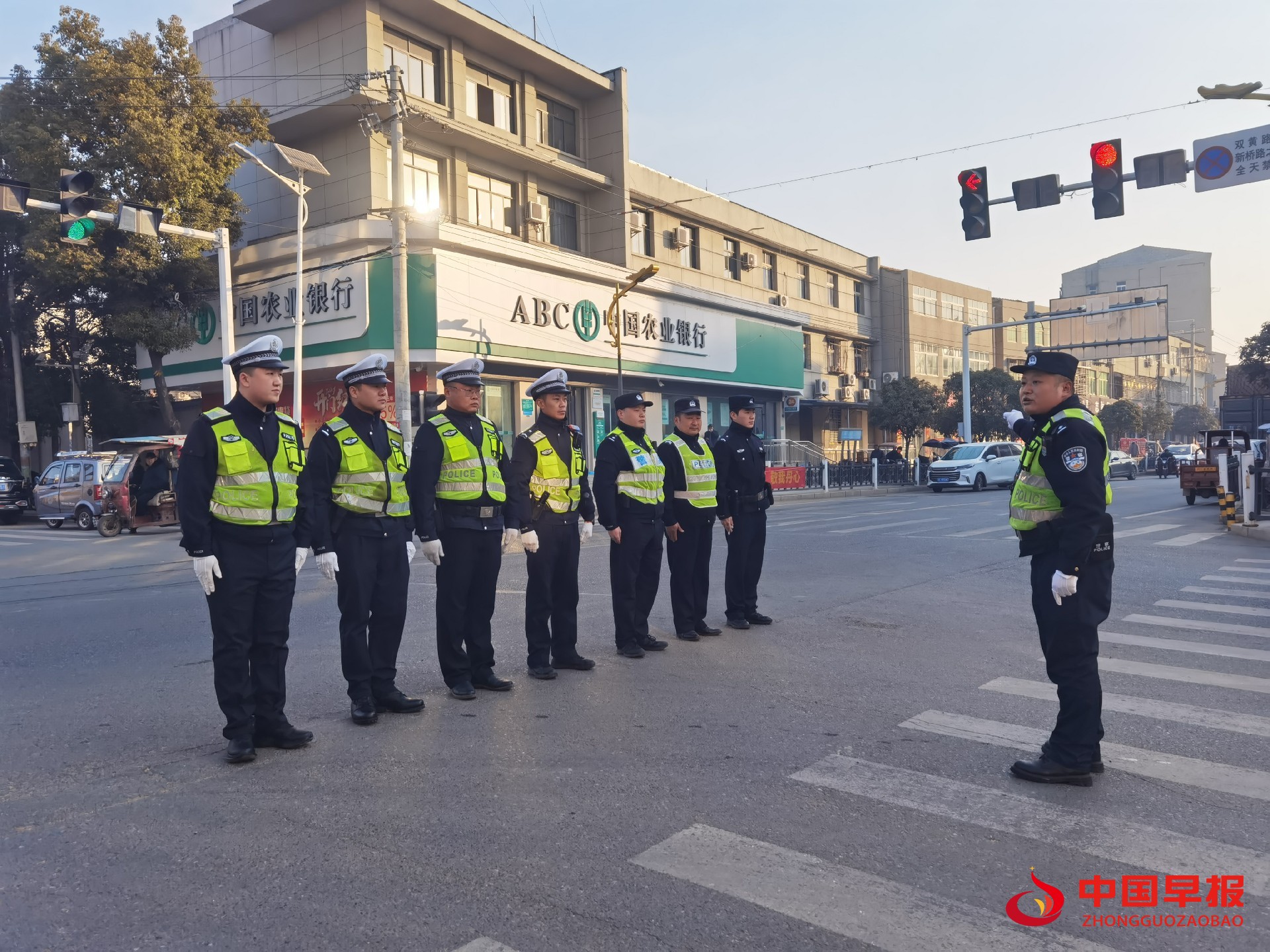 1735784013193072.jpg 1735784013193072.jpg