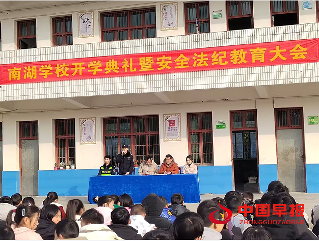 1739782179758866.png 1.png