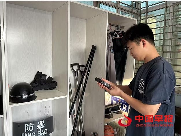 1742985071162334.png 1.png