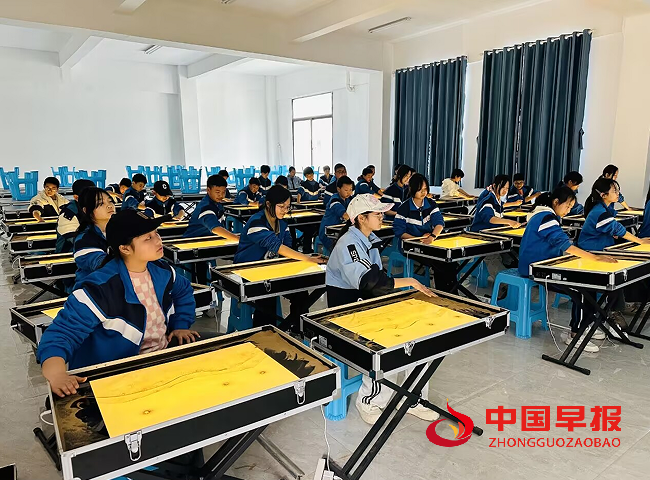 1744184479101408.png 3.png