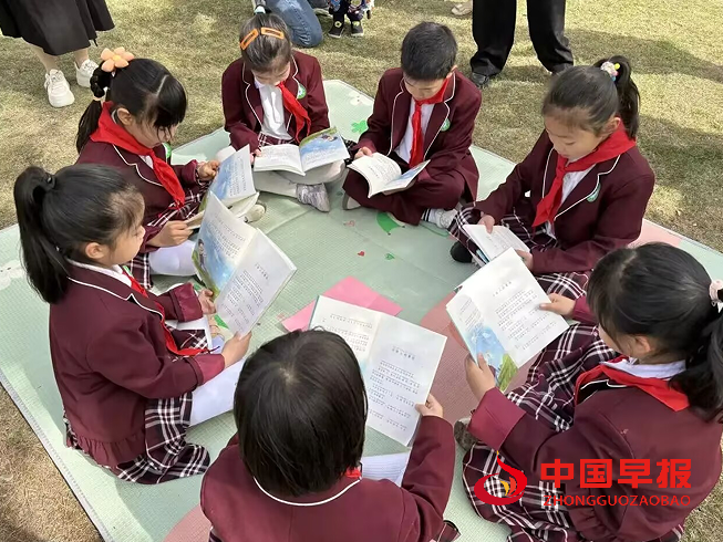 1745551540148146.png 7读书.png