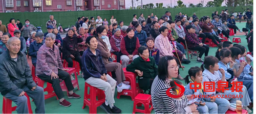 传统庐剧绽芳华  文化惠民暖民心——庐江县2025年“送戏进万村”活动走进台创园施湾村(图3)