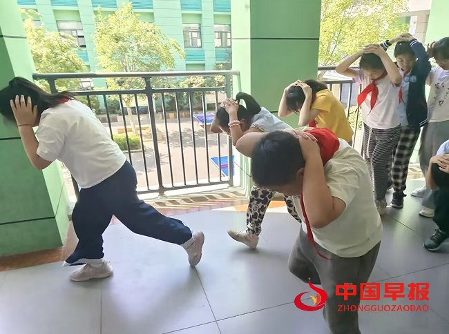 1747038443631223.png 4.png