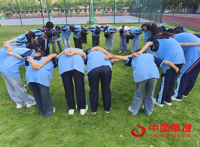 1749708339192597.png 44团辅.png