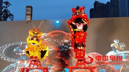 湖北宜昌: 宜昌“全民健身日”主题活动启幕，非遗龙狮表演《惊鸿问鼎》燃情开场(图3)
