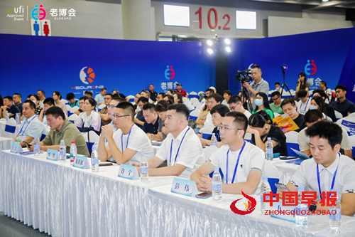 小艾康养科技双奖加冕2025广州老博会：诚邀全球合伙人共启银发经济万亿蓝海(图5)