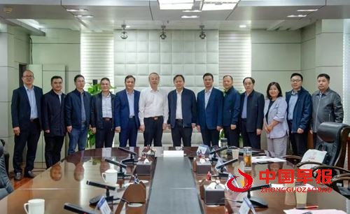 安徽省政协副主席张祥安回母校阜师大调研指导高水平大学建设(图4) 安徽省政协副主席张祥安回母校阜师大调研指导高水平大学建设(图4)